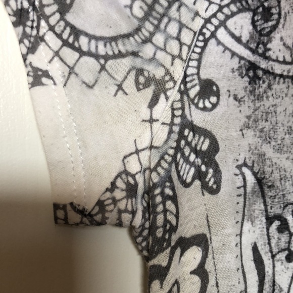 Embellished tunic - Picture 7 of 7